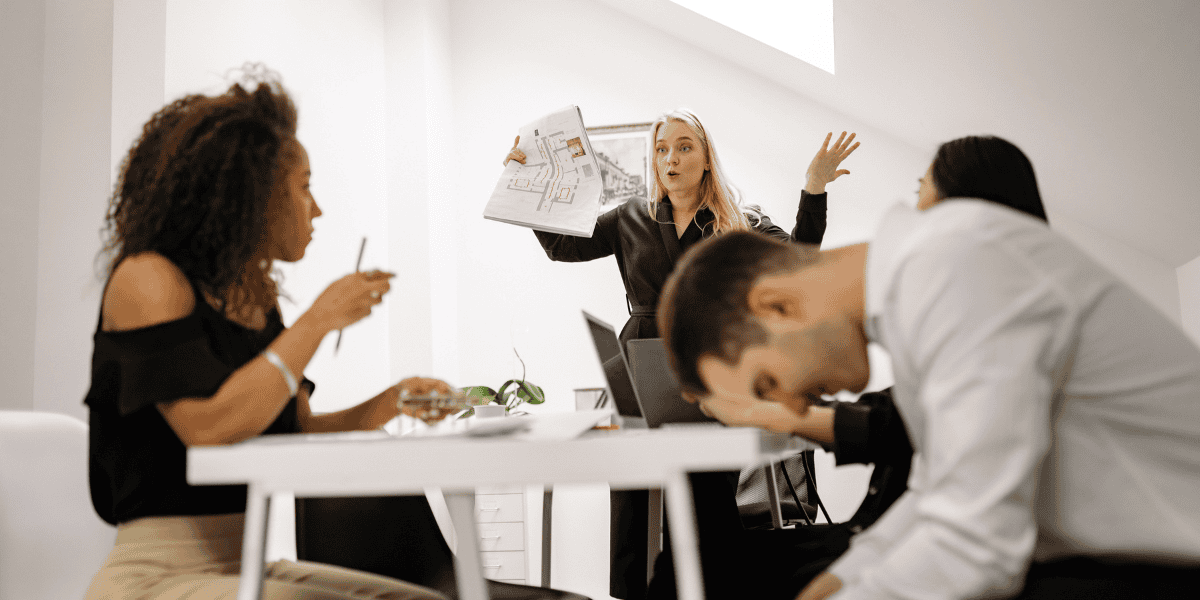 Mistakes to avoid when hiring a contractor - RemoteBuilder